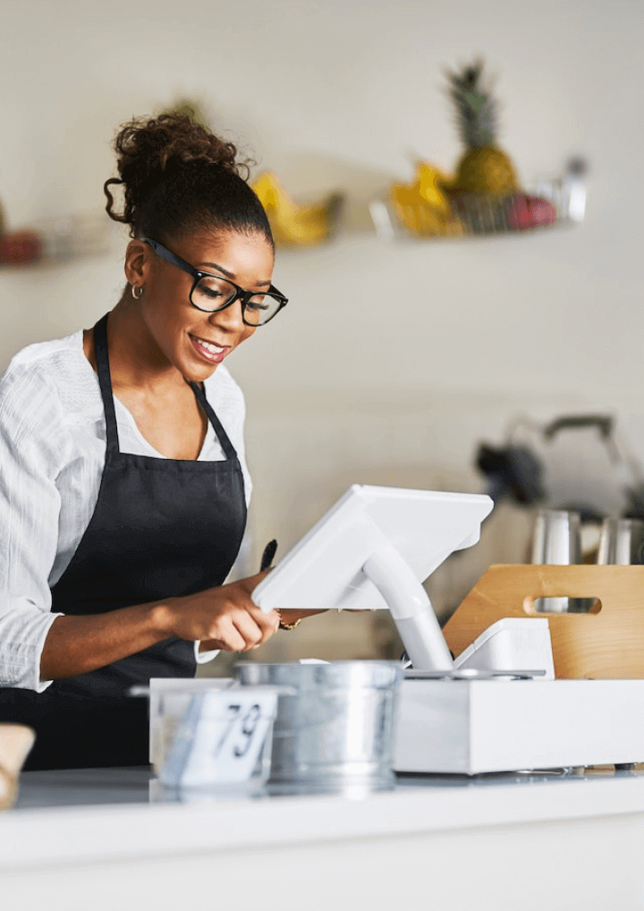 restaurant terminal and girl